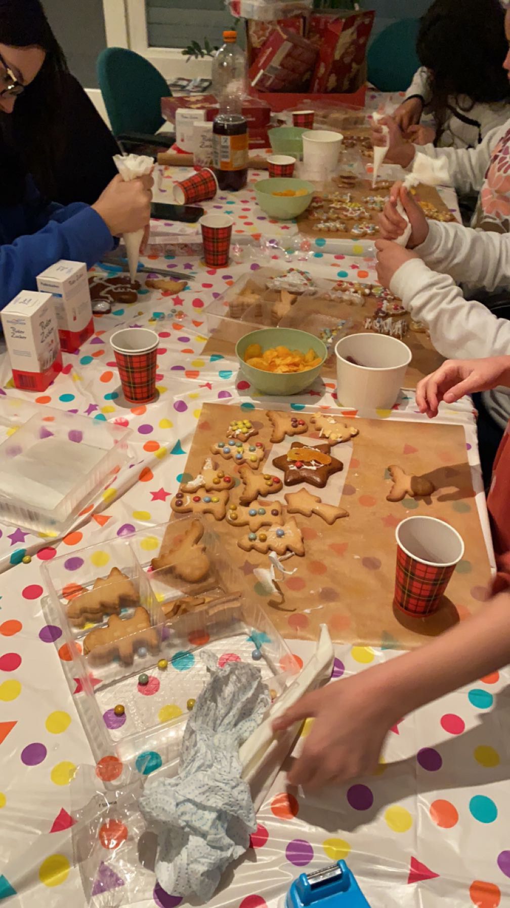 Basteln mit Kindern Spezial – Weihnachtsbäckerei mit Kinder!